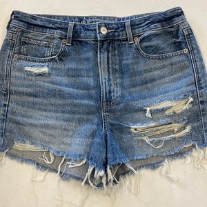 American Eagle Tomgirl Jean Shorts